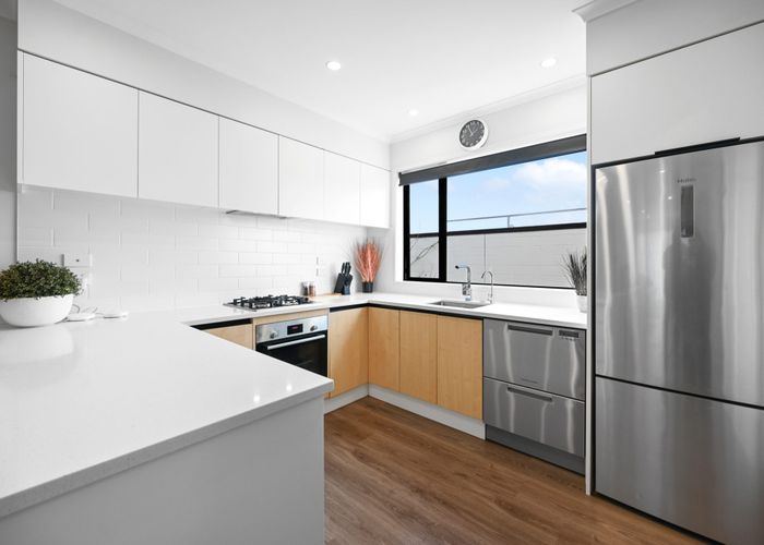  at 22/182 London Street, Hamilton Central, Hamilton
