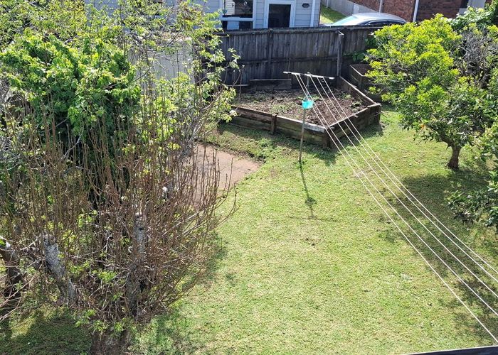  at 6 Wells Road, Bucklands Beach, Manukau City, Auckland