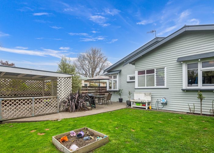  at 12 Manson Street, Terrace End, Palmerston North
