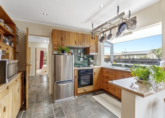  at 34 Scott Avenue, Otaki Beach, Kapiti Coast, Wellington