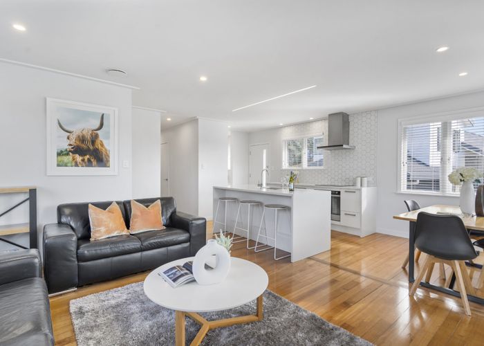  at 115 Union Road, Howick, Auckland