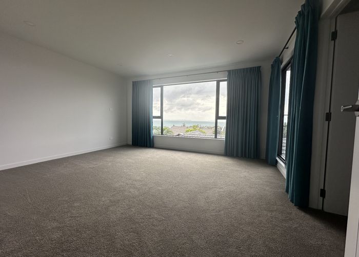  at 1A/1 Rae Road, Campbells Bay, North Shore City, Auckland