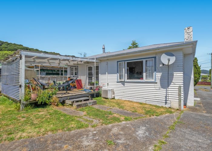  at 17 Petrie Street, Wainuiomata, Lower Hutt