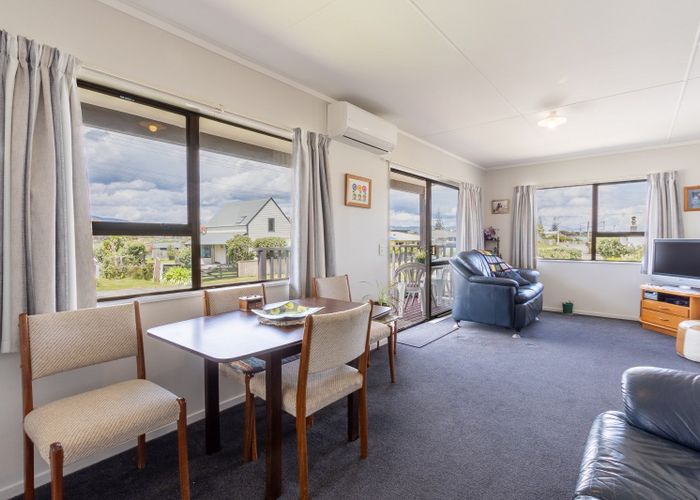 For sale 17A Moana Street, Otaki Beach, Otaki homes.co.nz