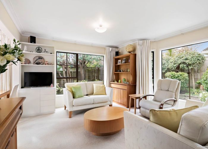  at 3/7 Hororata Road, Hauraki, Auckland