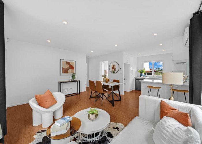  at 13A Gosford Drive, Botany Downs, Manukau City, Auckland