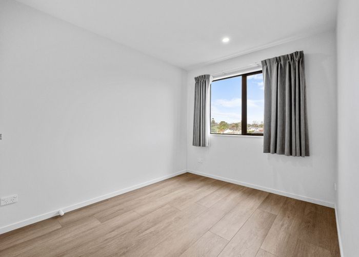  at 16D Gossamer Dr, Pakuranga Heights, Manukau City, Auckland