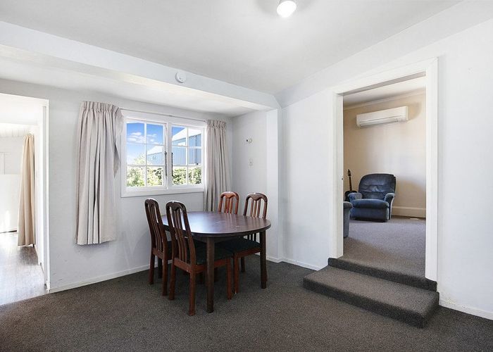  at 1/27 Wrights Road, Addington, Christchurch