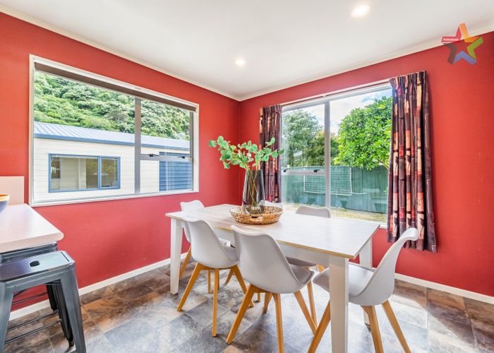  at 25 Larchmont Grove, Totara Park, Upper Hutt