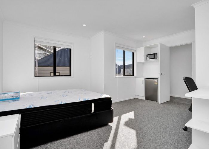  at 4B/3 Snead Place, Hamilton East, Hamilton, Waikato