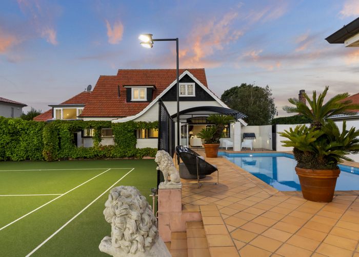  at 13 Maungakiekie Avenue, Greenlane, Auckland