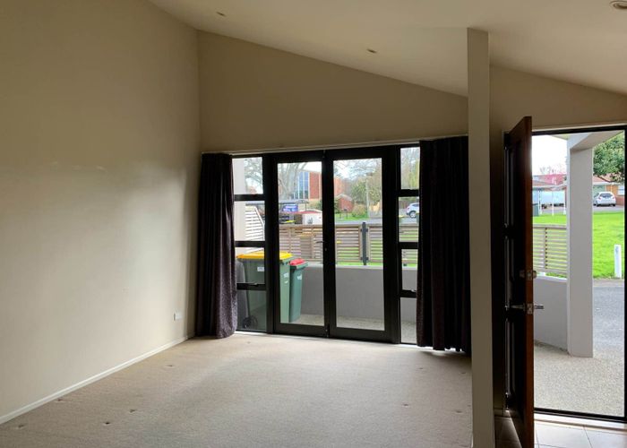  at 48/8 Landscape Road, Papatoetoe, Auckland