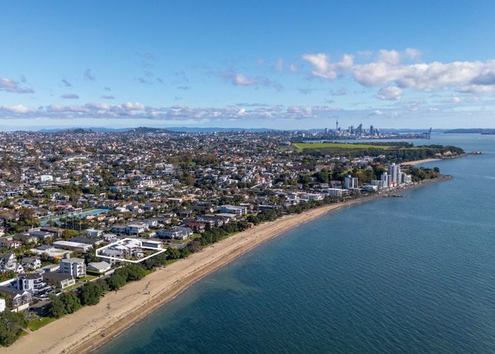  at 2/277 Tamaki Drive, Kohimarama, Auckland City, Auckland