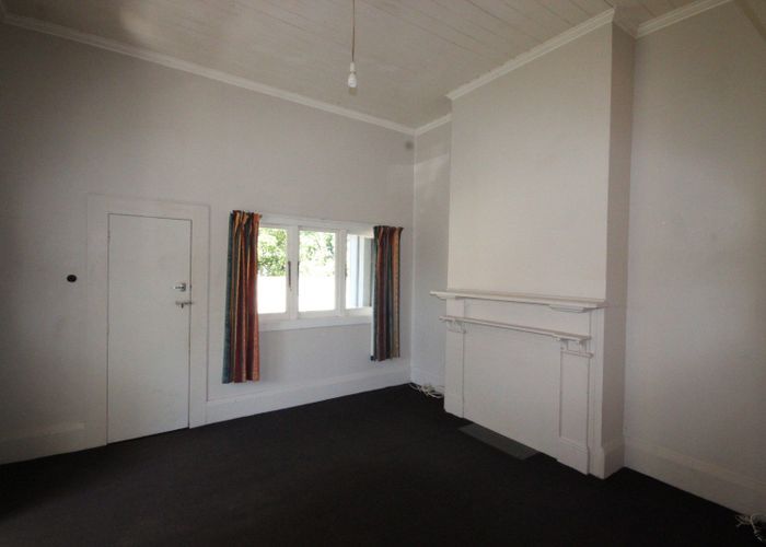  at 8 Rolleston Street, Hokowhitu, Palmerston North, Manawatu / Whanganui