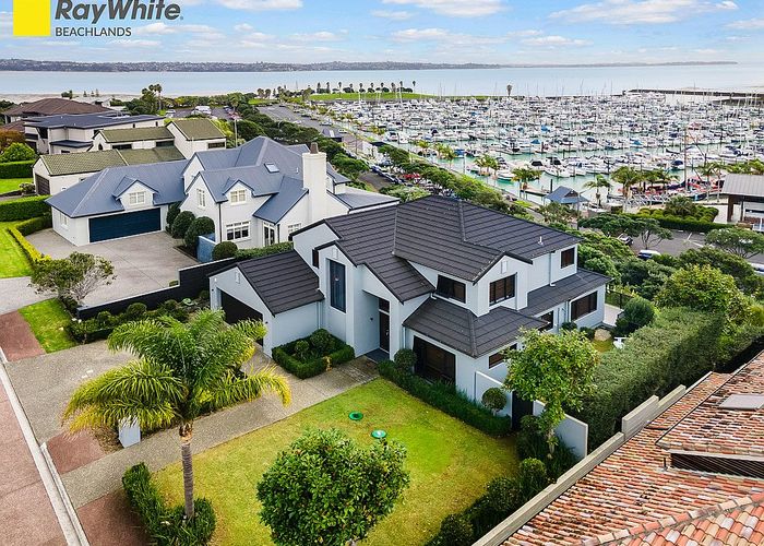  at 11 Tui Brae, Beachlands, Auckland