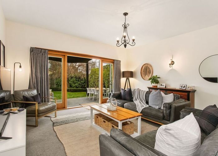  at 32 Windermere Road, Papanui, Christchurch