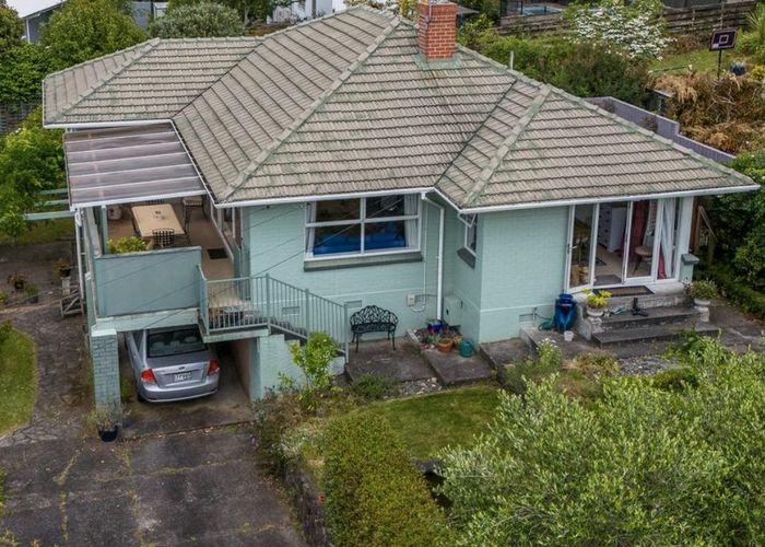  at 20 Johnsview Terrace, Hillcrest, Hamilton