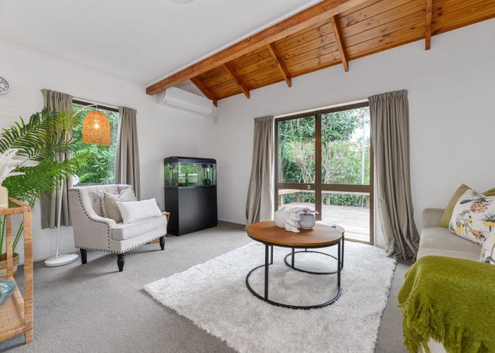  at 2/93 Seabrook Avenue, New Lynn, Waitakere City, Auckland