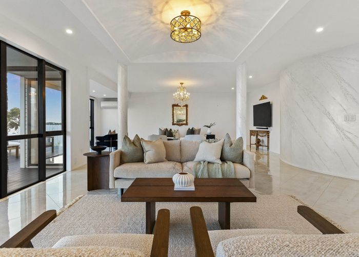  at 257 Beach Road, Campbells Bay, North Shore City, Auckland