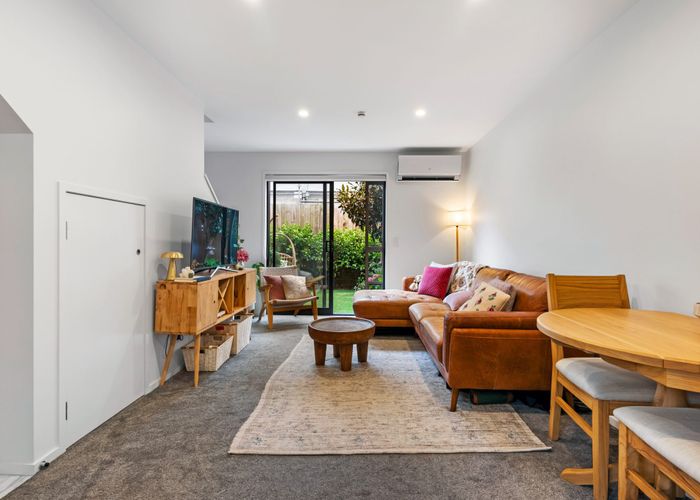  at 10/10 Yeovil Road, Te Atatu Peninsula, Waitakere City, Auckland