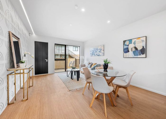  at 8/40 Hain Avenue, Mangere East, Manukau City, Auckland