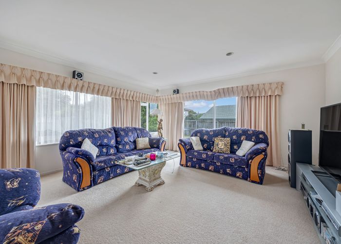  at 44 Whiting Grove, West Harbour, Auckland