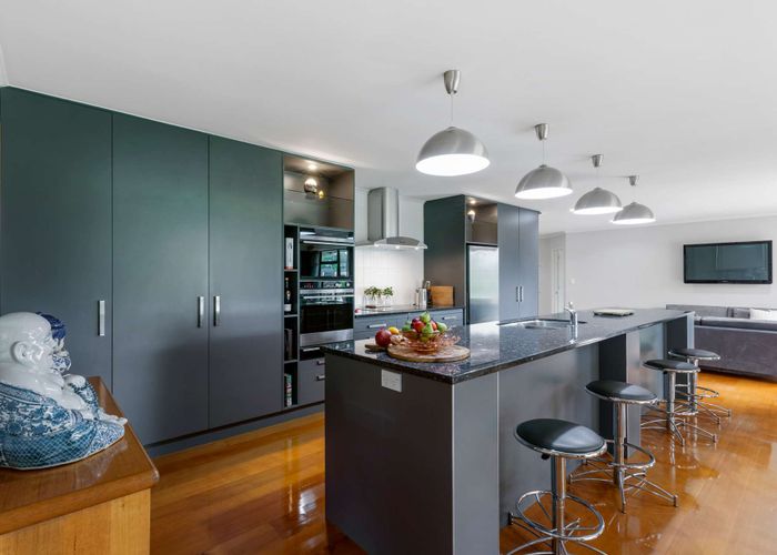  at 16 Millbrook Drive, Waiuku, Waiuku