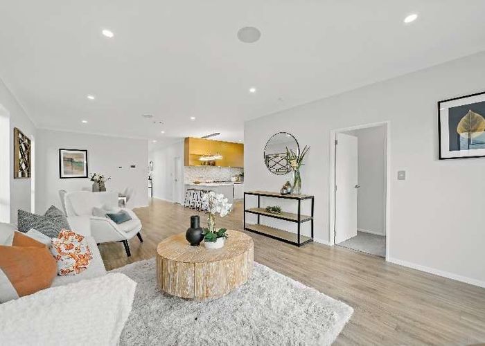  at 18 Rapunga Drive, Hobsonville, Waitakere City, Auckland