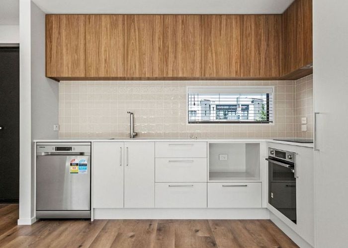  at 2/226 Blenheim Road, Riccarton, Christchurch City, Canterbury