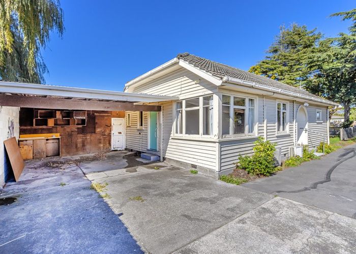  at 1/395 Linwood Avenue, Bromley, Christchurch