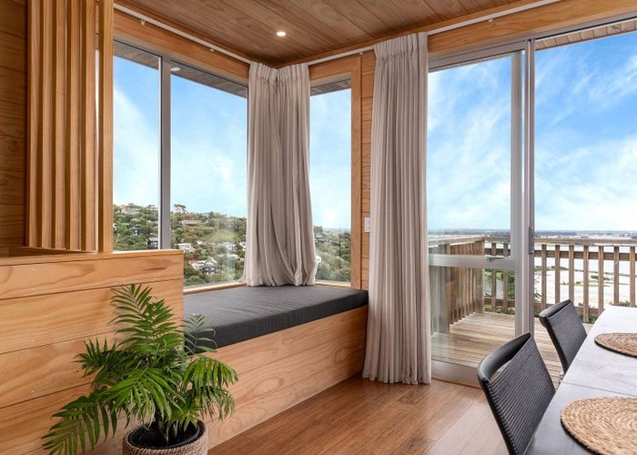  at 5 Rifleman Lane, Redcliffs, Christchurch