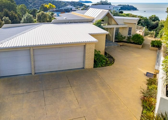  at 10 Bayview Heights, Kaiteriteri