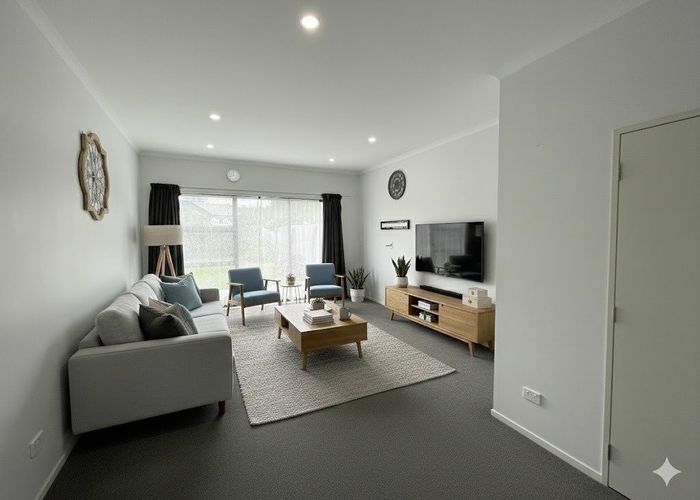  at 28 Tuaiwi Street, Manukau, Manukau City, Auckland