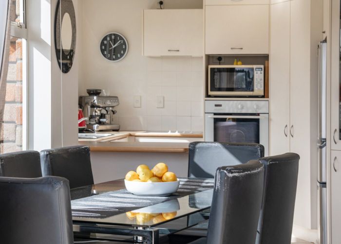  at 16 Elan Place, Stanmore Bay, Whangaparaoa