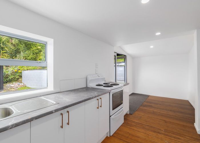  at 27 Hawkhurst Road, Lyttelton, Banks Peninsula, Canterbury