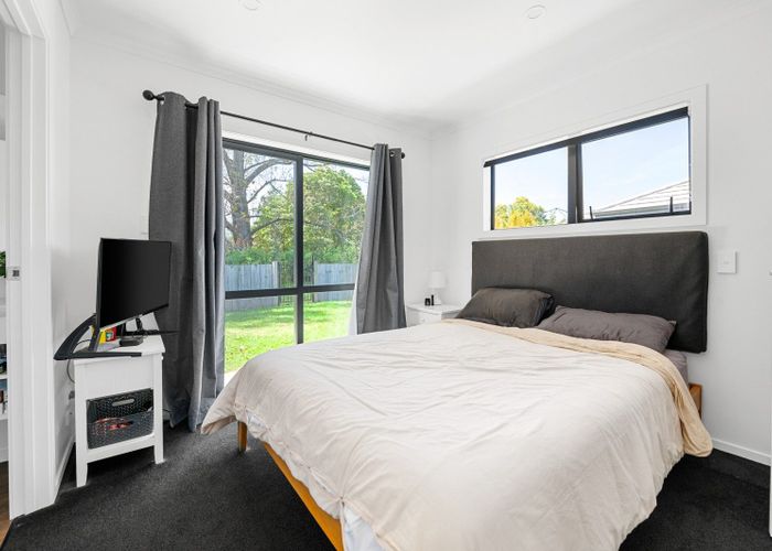  at 2/10 Keitha Place, Glenview, Hamilton, Waikato