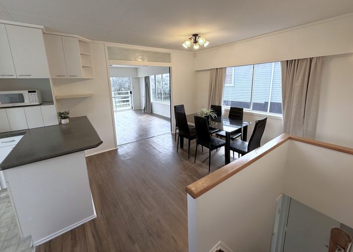  at 9 William Souter Avenue, Forrest Hill, North Shore City, Auckland