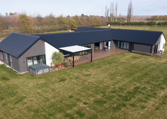  at 162 Beach Road East, Elgin, Ashburton