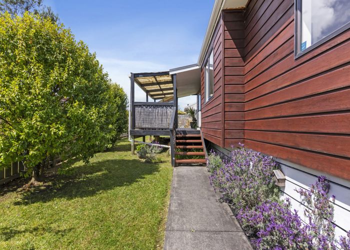 at 3/83 Glendale Road, Glen Eden, Auckland