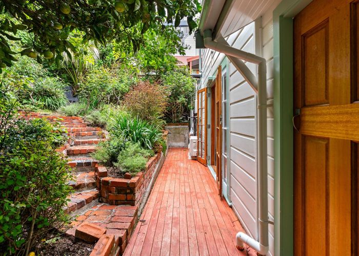  at 210 Sydney Street West, Thorndon, Wellington, Wellington