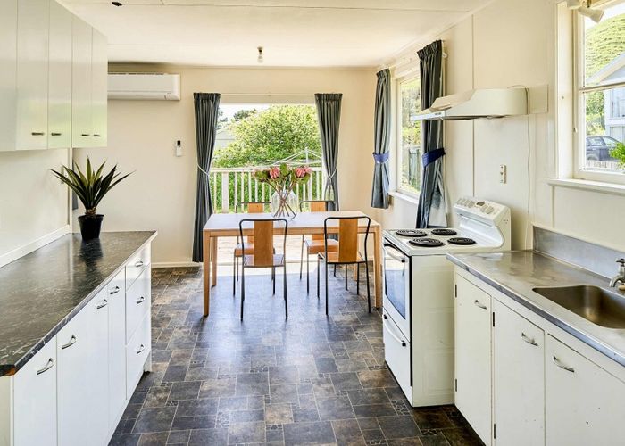  at 130 Arahura Crescent, Waitangirua, Porirua