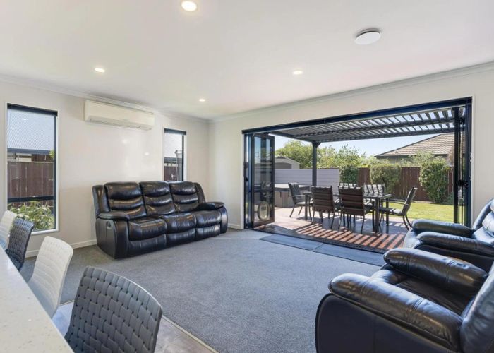  at 11 Daelyn Drive, Richmond, Richmond