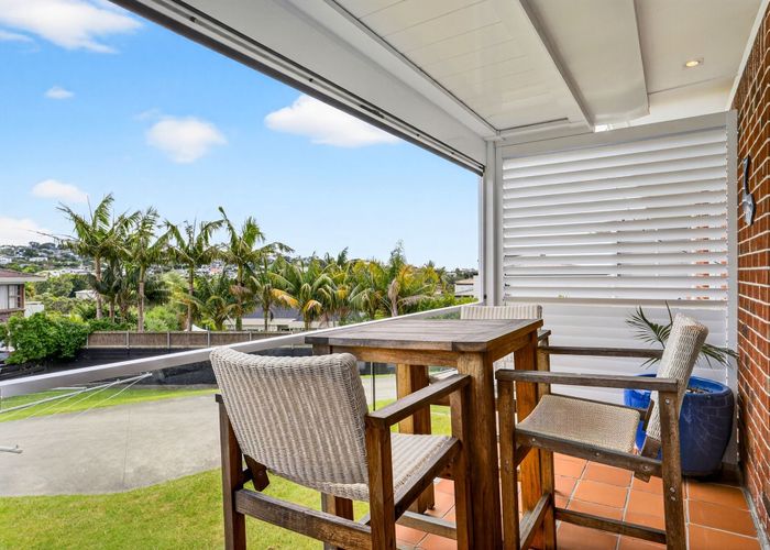 at 2/35 Rangitoto Terrace, Milford, North Shore City, Auckland
