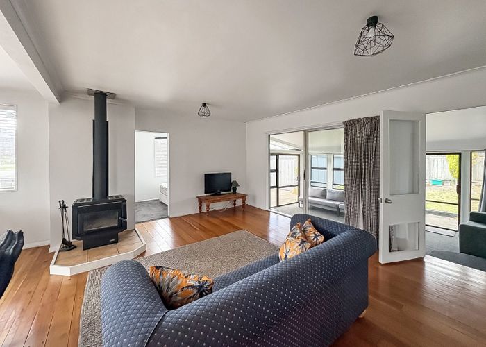  at 79 Nash Parade, Foxton Beach, Horowhenua, Manawatu / Whanganui