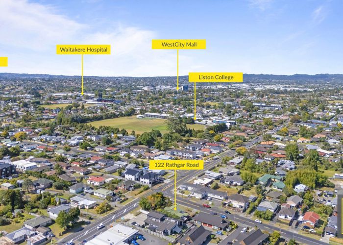  at 122 Rathgar Road, Henderson, Auckland