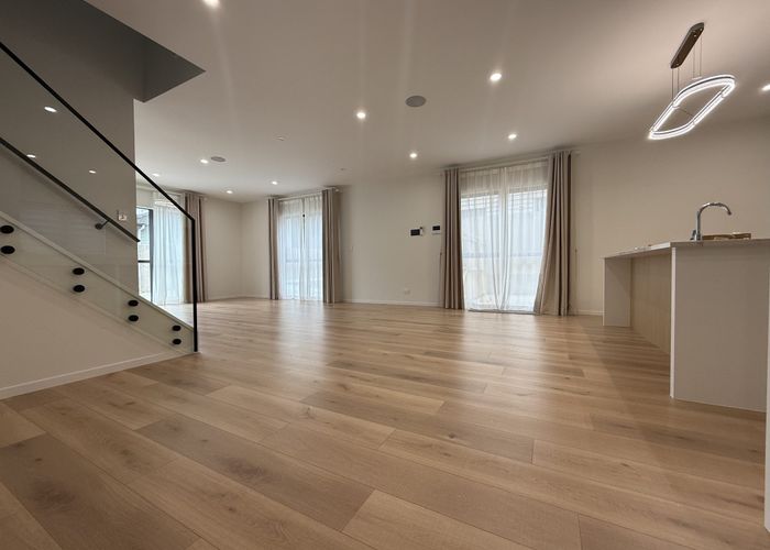  at 10A Colum Place, Bucklands Beach, Manukau City, Auckland