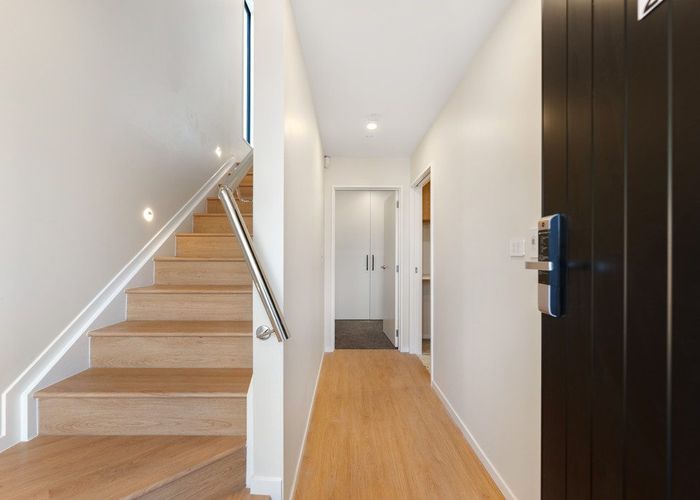  at 4202D Great North Road, Glendene, Waitakere City, Auckland