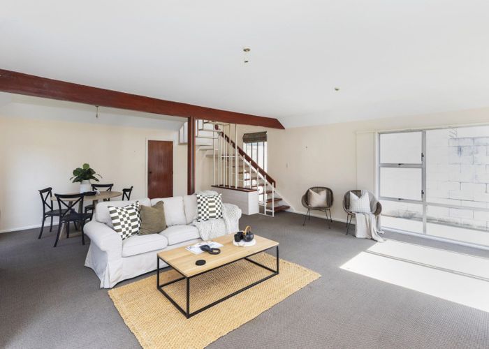  at 2/131 Rugby Street, Merivale, Christchurch City, Canterbury