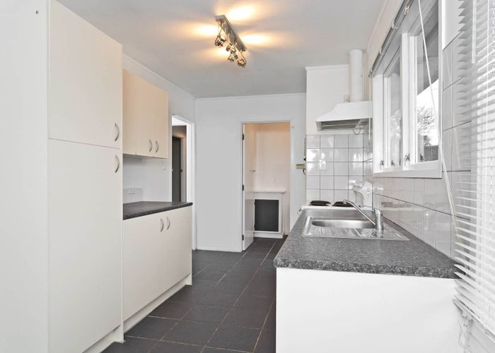  at 73 Rosier Road, Glen Eden, Waitakere City, Auckland