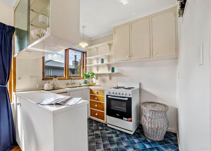  at 2/31 Dominion Street, Takapuna, Auckland